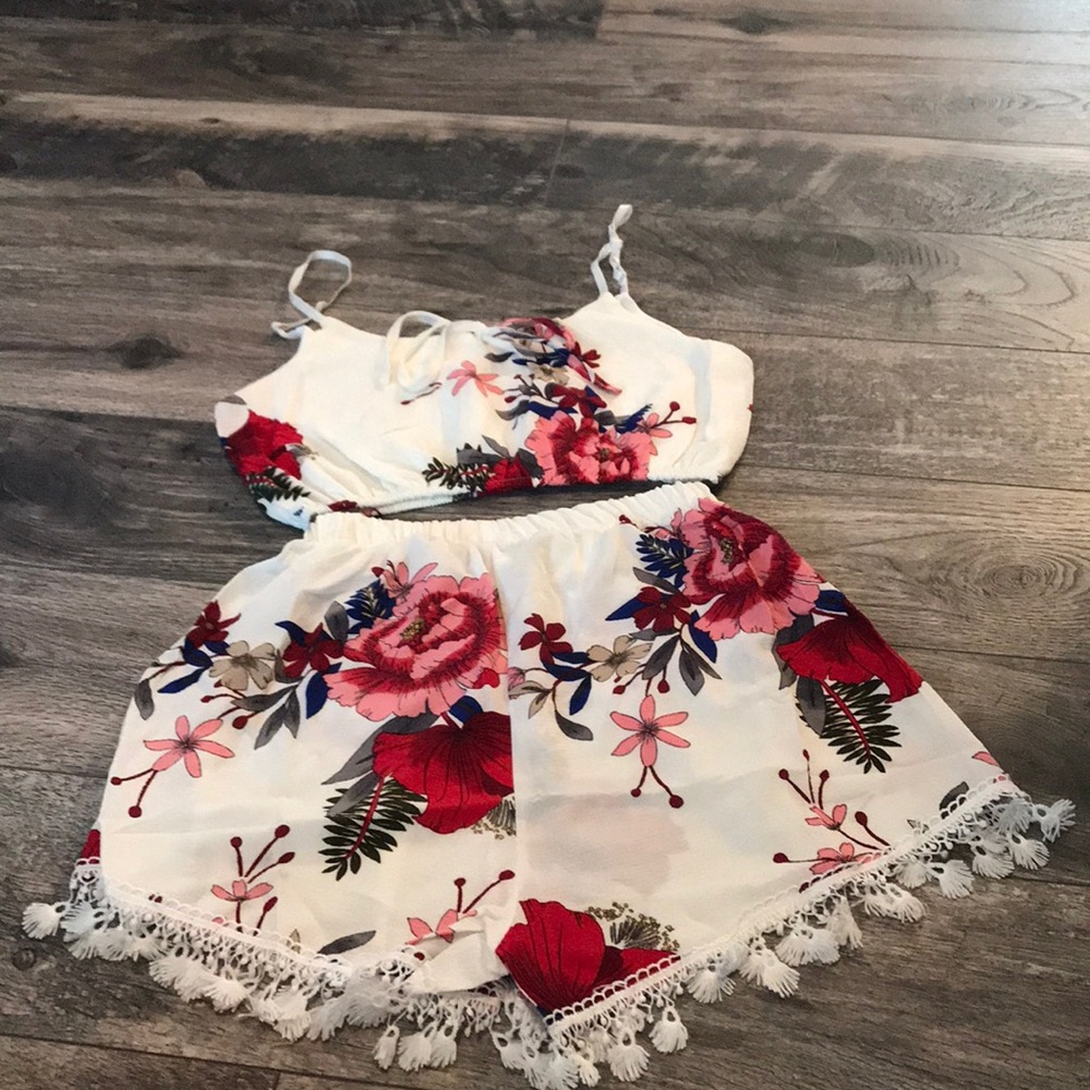 Brand New 2 Piece